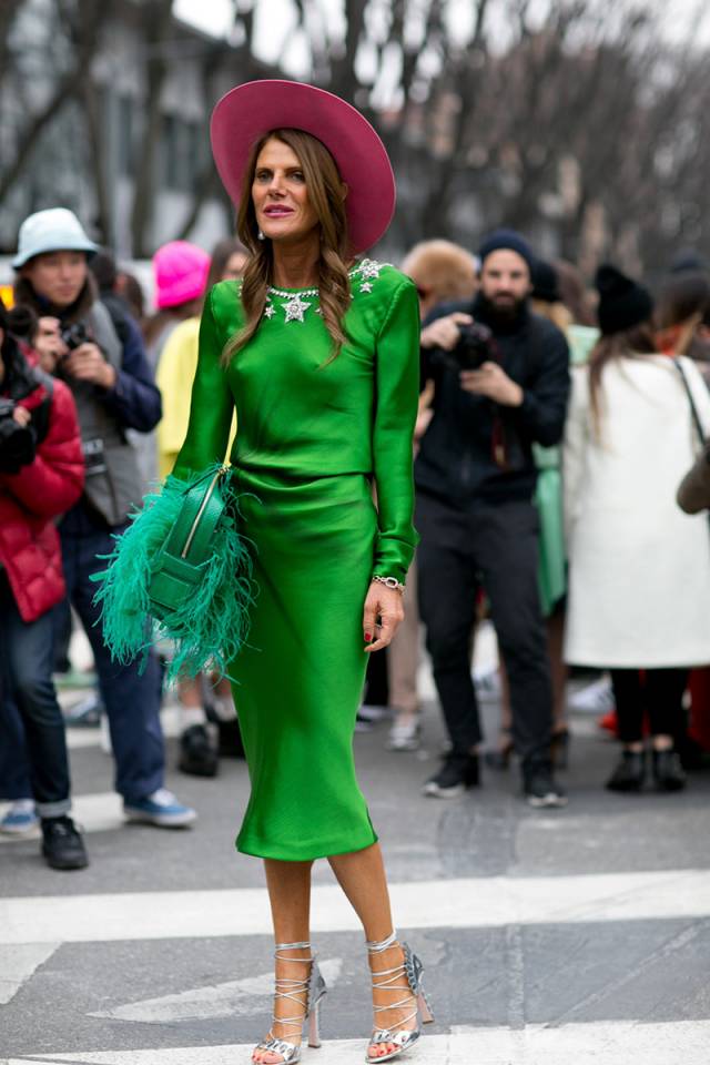 Модное салатовое платье – тренды уличной моды 2016